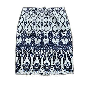 Lila Rose A-Line Stretch Cotton/Spandex Floral Blue White Skirt Zip Back Size 10